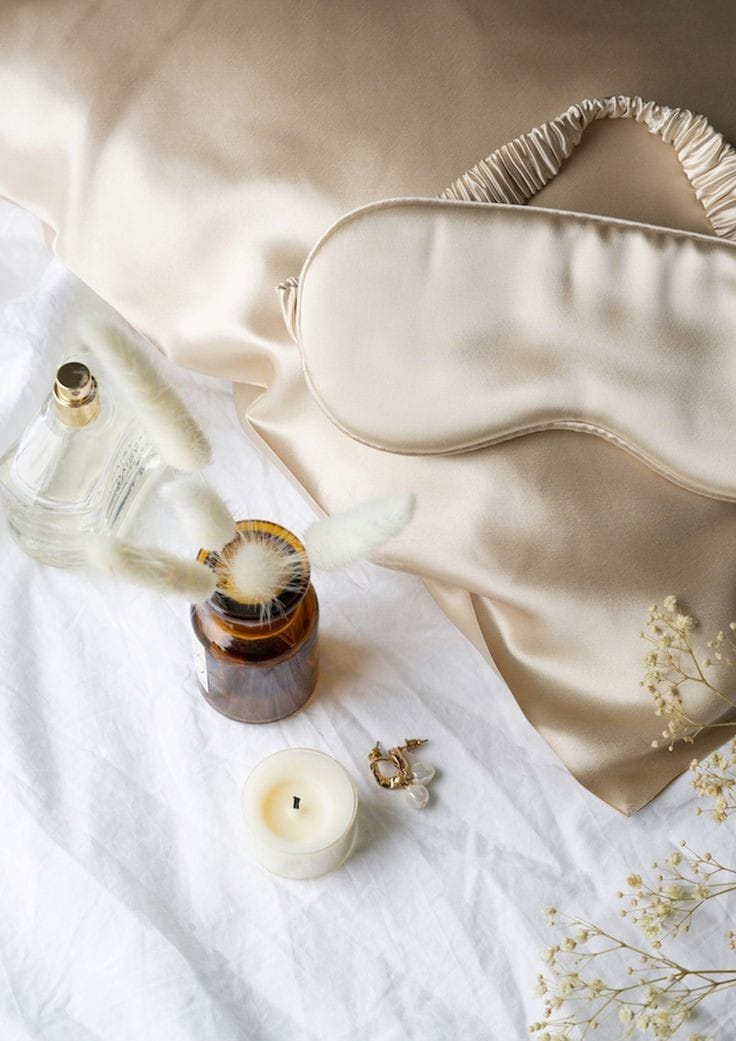 Masque de sommeil en soie
