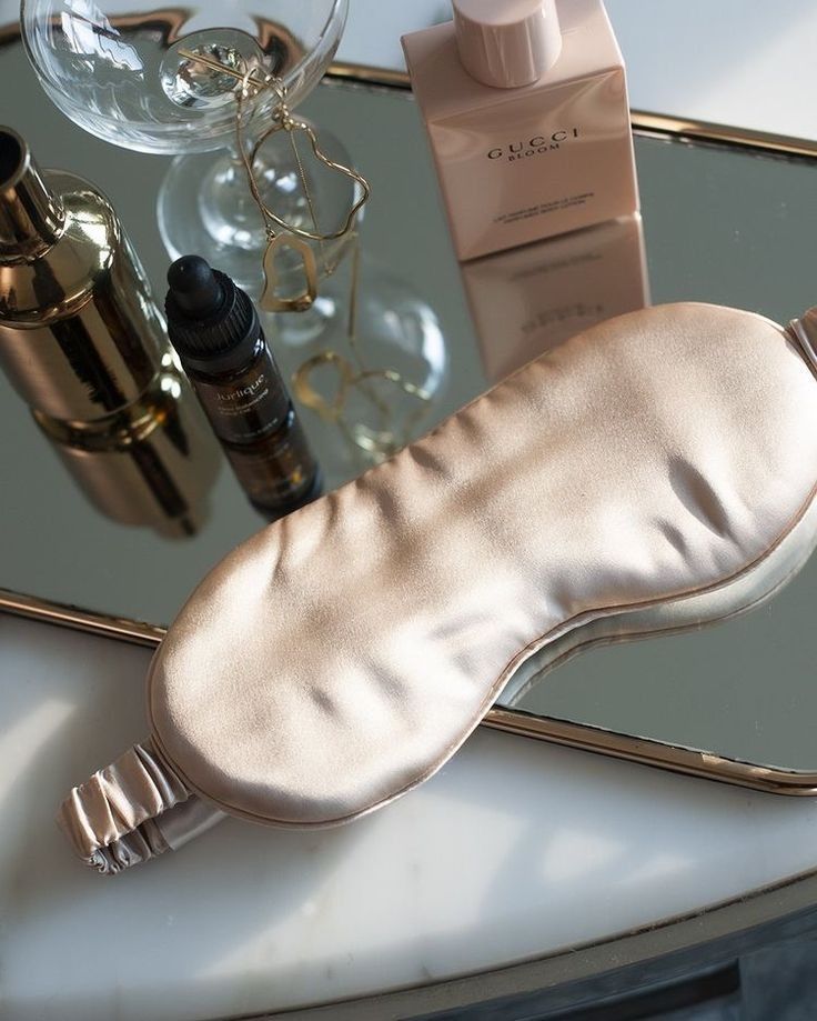 Masque de sommeil en soie