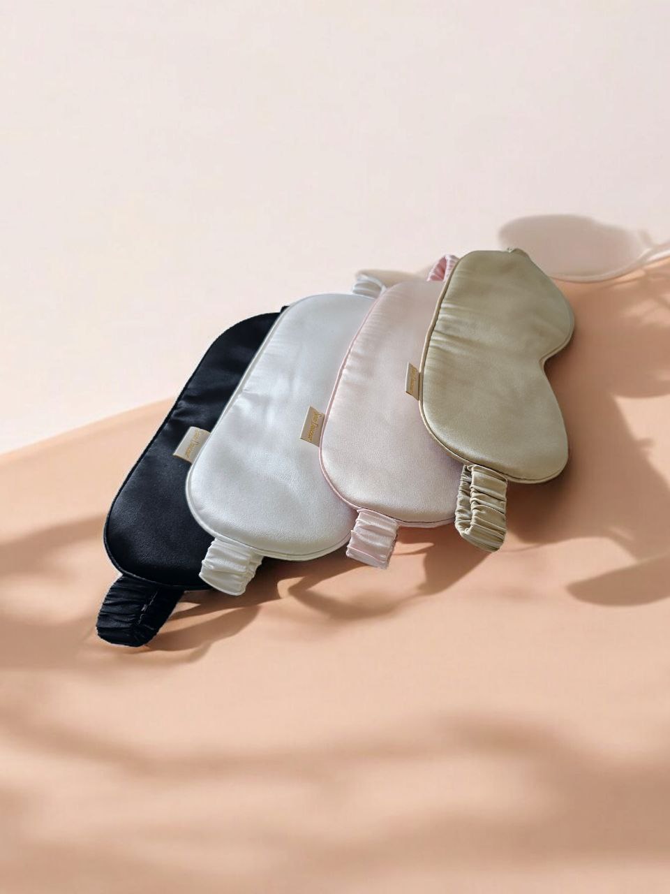 Masque de sommeil en soie